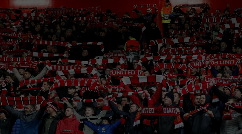 Manchester United fans chanting